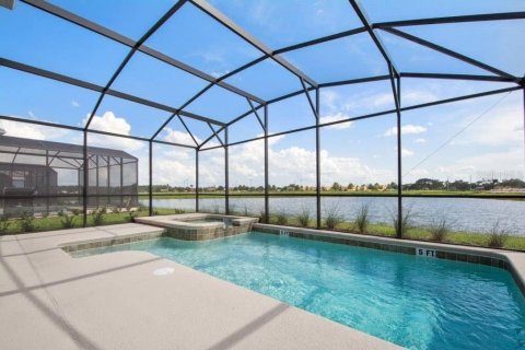 Casa en venta en Kissimmee, Florida, 6 dormitorios, 305.74 m2 № 2225973 - foto 12