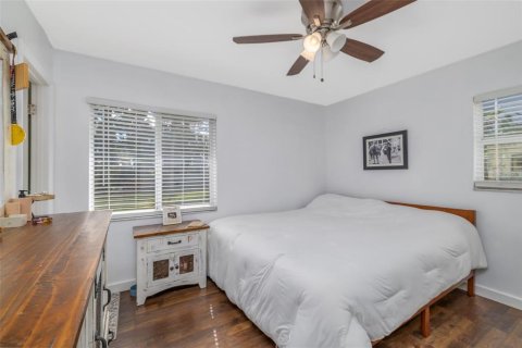 House in Edgewater, Florida 3 bedrooms, 99.03 sq.m. № 2391302 - photo 13