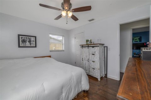 House in Edgewater, Florida 3 bedrooms, 99.03 sq.m. № 2391302 - photo 14