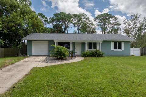 House in Edgewater, Florida 3 bedrooms, 99.03 sq.m. № 2391302 - photo 2