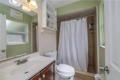 House in Edgewater, Florida 3 bedrooms, 99.03 sq.m. № 2391302 - photo 15