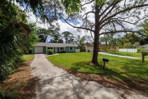 House in Edgewater, Florida 3 bedrooms, 99.03 sq.m. № 2391302 - photo 4