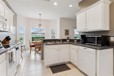 Casa en venta en Winter Haven, Florida, 3 dormitorios, 157.93 m2 № 2212867 - foto 11
