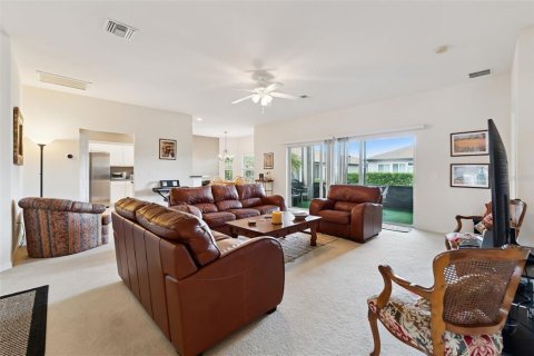 Casa en venta en Winter Haven, Florida, 3 dormitorios, 157.93 m2 № 2212867 - foto 7
