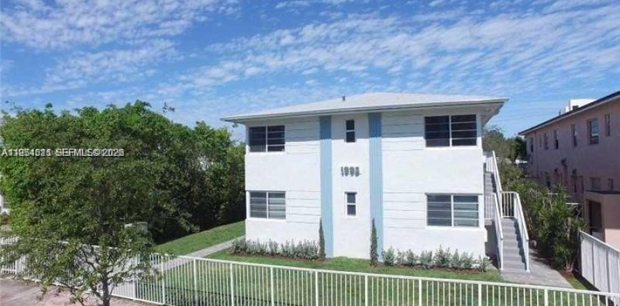 Apartamento en Miami Beach, Florida 2 dormitorios, 513.38 m2 № 2009451