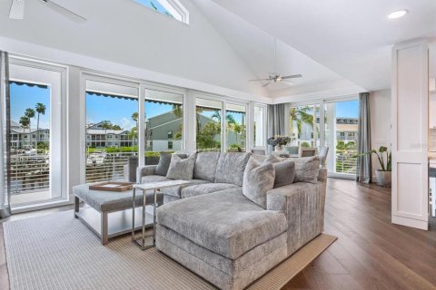Casa en venta en Sarasota, Florida, 3 dormitorios, 335.93 m2 № 1552167 - foto 10