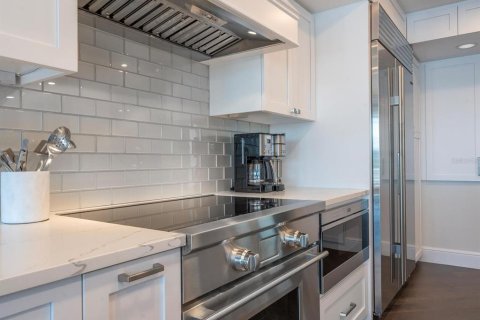Casa en venta en Sarasota, Florida, 3 dormitorios, 335.93 m2 № 1552167 - foto 15