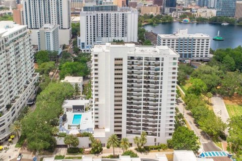 Condo in Orlando, Florida, 2 bedrooms  № 2205053