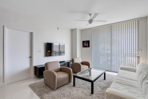 Copropriété à louer à West Palm Beach, Floride: 2 chambres, 104.05 m2 № 2398004 - photo 7