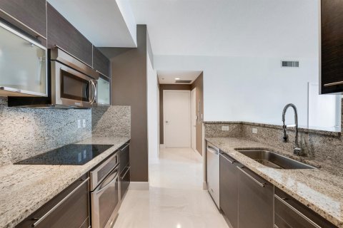 Copropriété à louer à West Palm Beach, Floride: 2 chambres, 104.05 m2 № 2398004 - photo 4