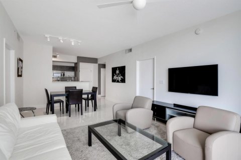 Copropriété à louer à West Palm Beach, Floride: 2 chambres, 104.05 m2 № 2398004 - photo 6