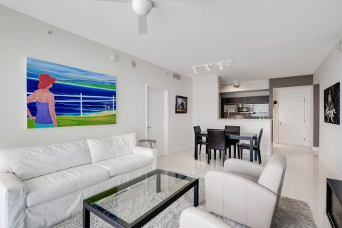 Copropriété à louer à West Palm Beach, Floride: 2 chambres, 104.05 m2 № 2398004 - photo 5