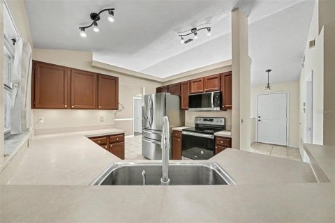 Villa ou maison à vendre à Apopka, Floride: 3 chambres, 144.56 m2 № 2415437 - photo 13