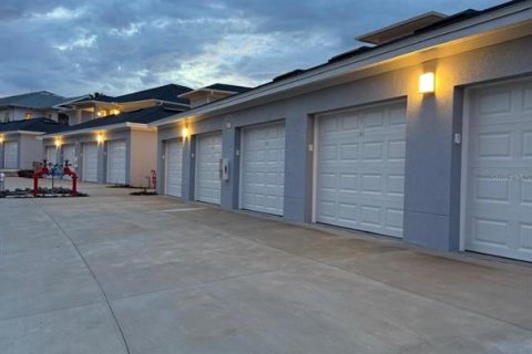 Copropriété à vendre à Kissimmee, Floride: 3 chambres, 123.37 m2 № 2431061 - photo 23