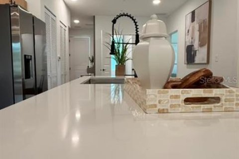Copropriété à vendre à Kissimmee, Floride: 3 chambres, 123.37 m2 № 2431061 - photo 11
