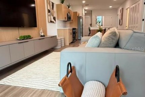 Copropriété à vendre à Kissimmee, Floride: 3 chambres, 123.37 m2 № 2431061 - photo 5