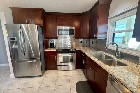 Copropriété à louer à Clearwater, Floride: 2 chambres, 103.21 m2 № 2144164 - photo 11