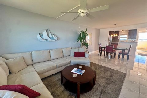 Copropriété à louer à Clearwater, Floride: 2 chambres, 103.21 m2 № 2144164 - photo 19