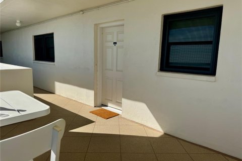 Copropriété à louer à Clearwater, Floride: 2 chambres, 103.21 m2 № 2144164 - photo 9