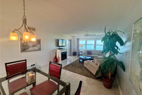 Copropriété à louer à Clearwater, Floride: 2 chambres, 103.21 m2 № 2144164 - photo 22