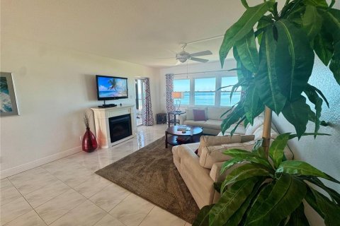 Copropriété à louer à Clearwater, Floride: 2 chambres, 103.21 m2 № 2144164 - photo 15
