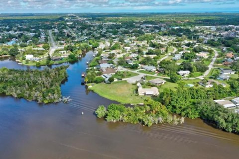 Terrain à vendre à Port St. Lucie, Floride № 2061310 - photo 2