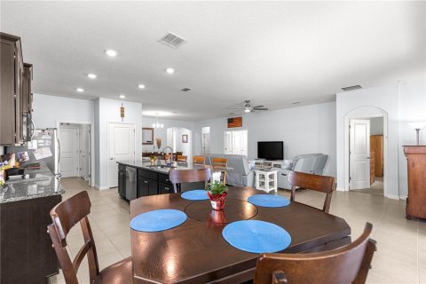 Villa ou maison à vendre à Ocala, Floride: 3 chambres, 172.52 m2 № 2349370 - photo 19