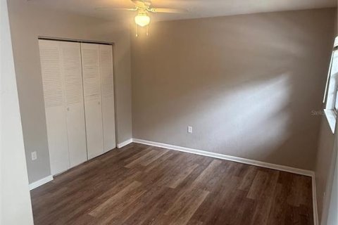 Appartement à louer à Gainesville, Floride: 2 chambres, 86.4 m2 № 2267295 - photo 15