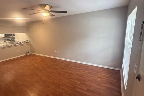 Appartement à louer à Gainesville, Floride: 2 chambres, 86.4 m2 № 2267295 - photo 9