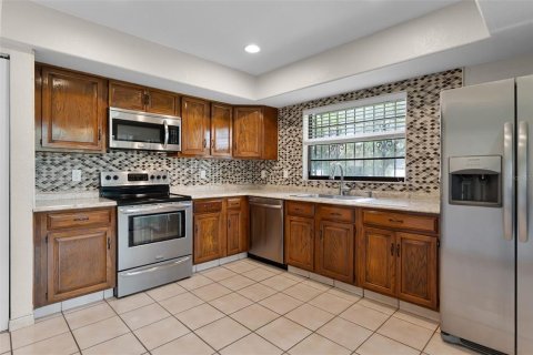 Casa en alquiler en Tampa, Florida, 4 dormitorios, 161.74 m2 № 1883935 - foto 7