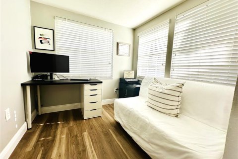 Casa en venta en Orlando, Florida, 2 dormitorios, 78.97 m2 № 1907633 - foto 19