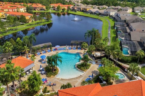 Townhouse in Kissimmee, Florida 3 bedrooms, 119.47 sq.m. № 2384341 - photo 3