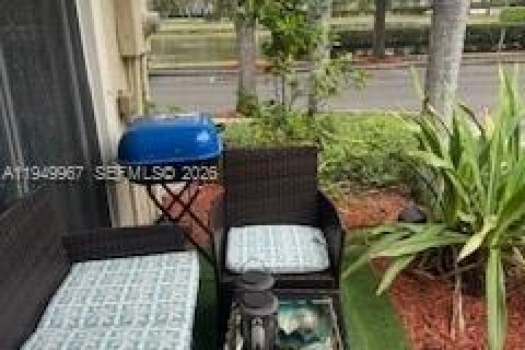 Купить таунхаус в Мирамар, Флорида 2 спальни, 120.4м2, № 2009210 - фото 9