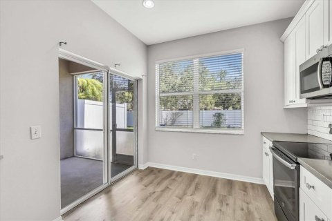 Adosado en alquiler en Sarasota, Florida, 3 dormitorios, 138.24 m2 № 1903240 - foto 5