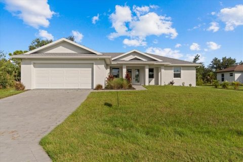 Casa en venta en Port Charlotte, Florida, 3 dormitorios, 153.66 m2 № 1358070 - foto 2