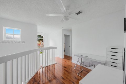 Villa ou maison à vendre à Doral, Floride: 3 chambres, 152.45 m2 № 2431337 - photo 28