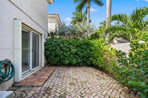 Villa ou maison à vendre à Doral, Floride: 3 chambres, 152.45 m2 № 2431337 - photo 24