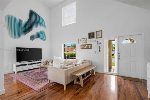 Villa ou maison à vendre à Doral, Floride: 3 chambres, 152.45 m2 № 2431337 - photo 5