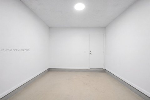 Villa ou maison à vendre à Doral, Floride: 3 chambres, 152.45 m2 № 2431337 - photo 17