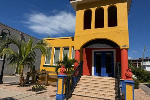 House in Sarasota, Florida 1 bedroom, 104.89 sq.m. № 2391317