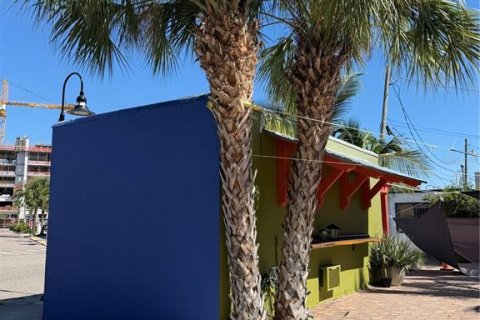 House in Sarasota, Florida 1 bedroom, 104.89 sq.m. № 2391317 - photo 4