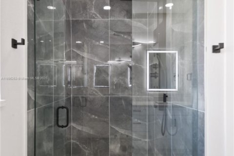 Villa ou maison à vendre à Lehigh Acres, Floride: 4 chambres, 141.4 m2 № 2035801 - photo 22