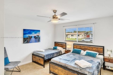 Villa ou maison à vendre à Hollywood, Floride: 3 chambres, 138.8 m2 № 1958105 - photo 7