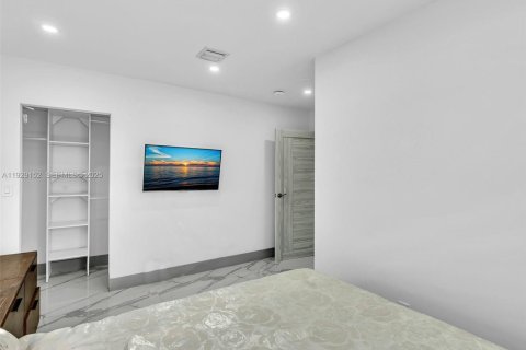 Снять в аренду виллу или дом в Помпано-Бич, Флорида 4 спальни, 165.37м2, № 2035117 - фото 22