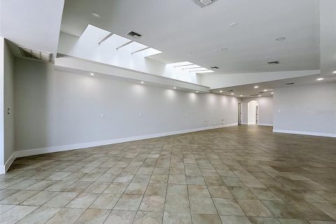 Commercial property in Hudson, Florida № 2113273 - photo 9