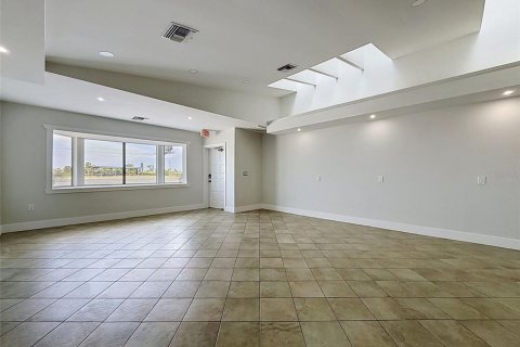 Commercial property in Hudson, Florida № 2113273 - photo 13