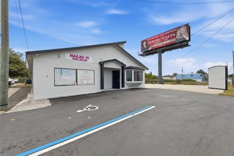 Commercial property in Hudson, Florida № 2113273 - photo 3