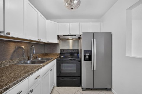 Condominio en venta en West Palm Beach, Florida, 1 dormitorio, 63.55 m2 № 2181066 - foto 8