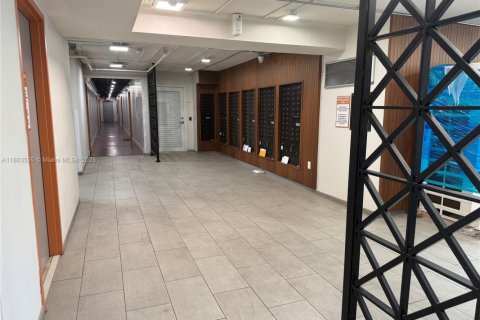 Купить кондоминиум в Норт-Майами-Бич, Флорида 2 спальни, 96.8м2, № 1958065 - фото 2