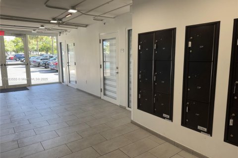 Купить кондоминиум в Норт-Майами-Бич, Флорида 2 спальни, 96.8м2, № 1958065 - фото 23